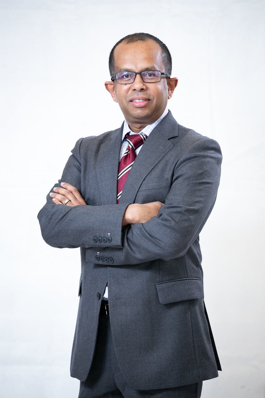 Dr. Johan Ahmad