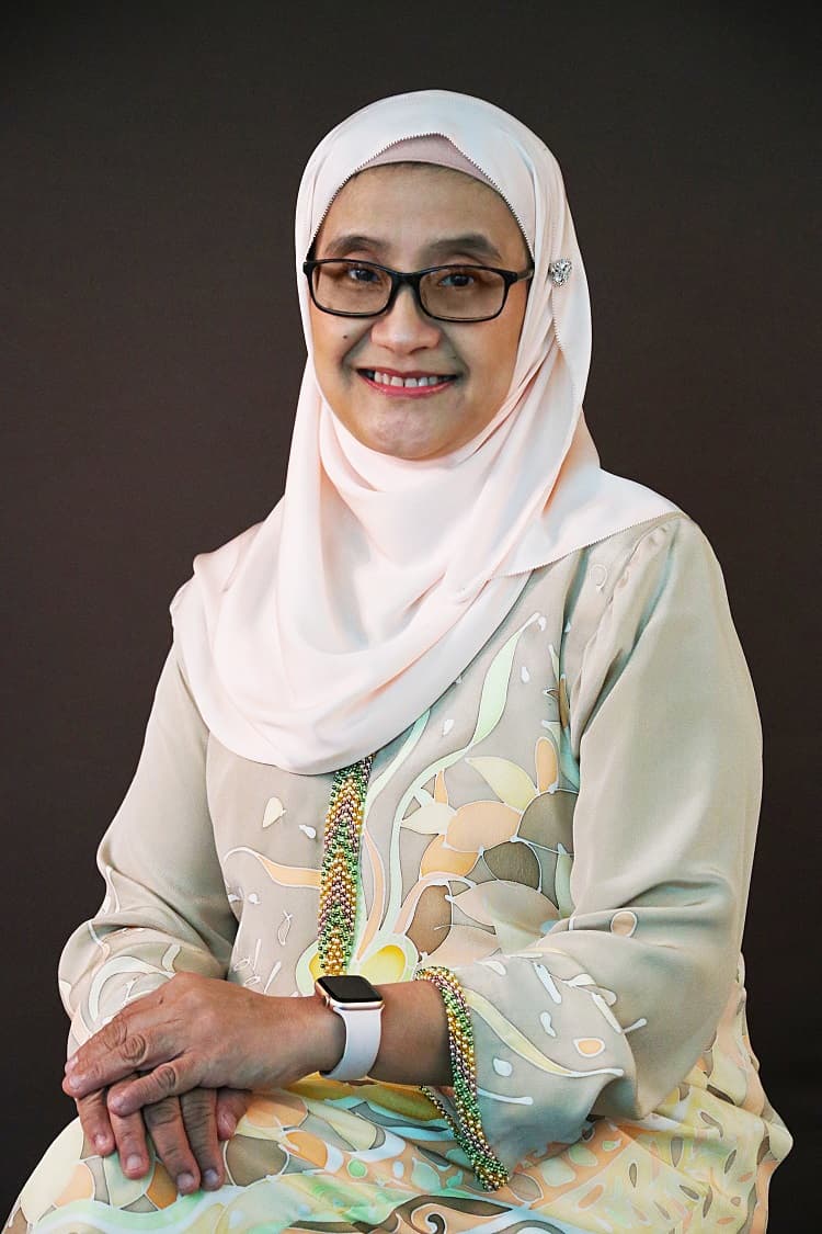Dr. Yasmin Mohd Yusof