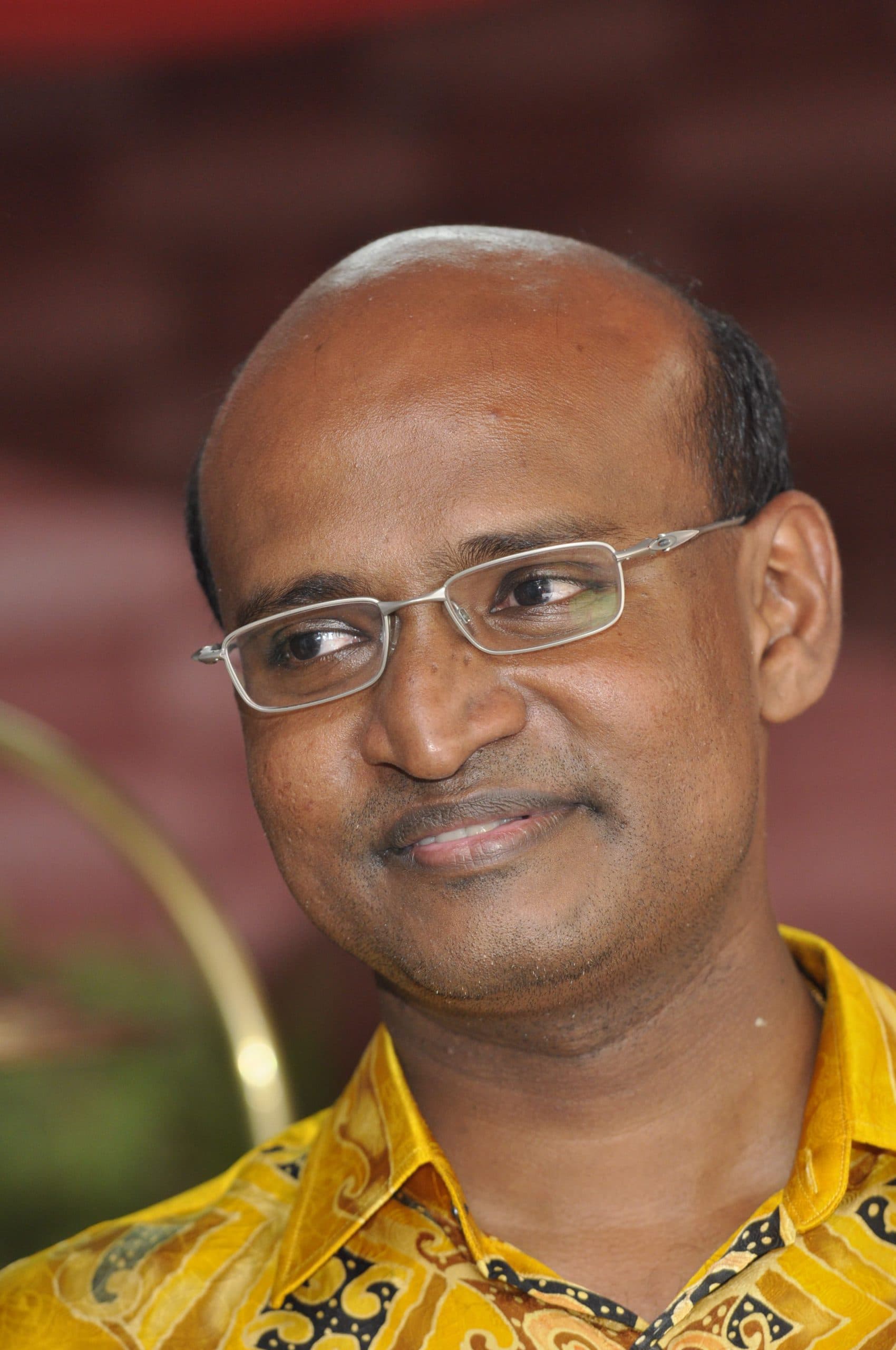 Dr Jeyaganesh Veerakumaran
