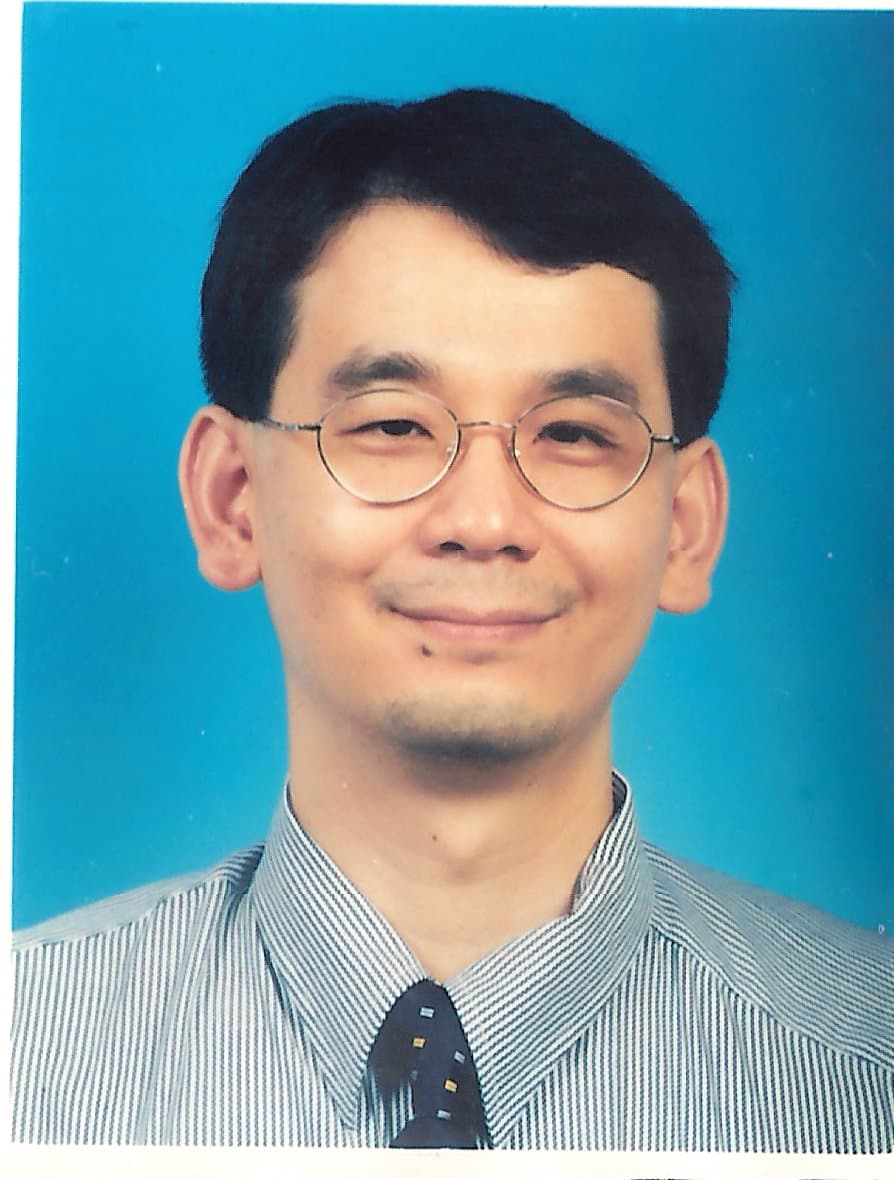 Professor Dr Tan Kay Sin