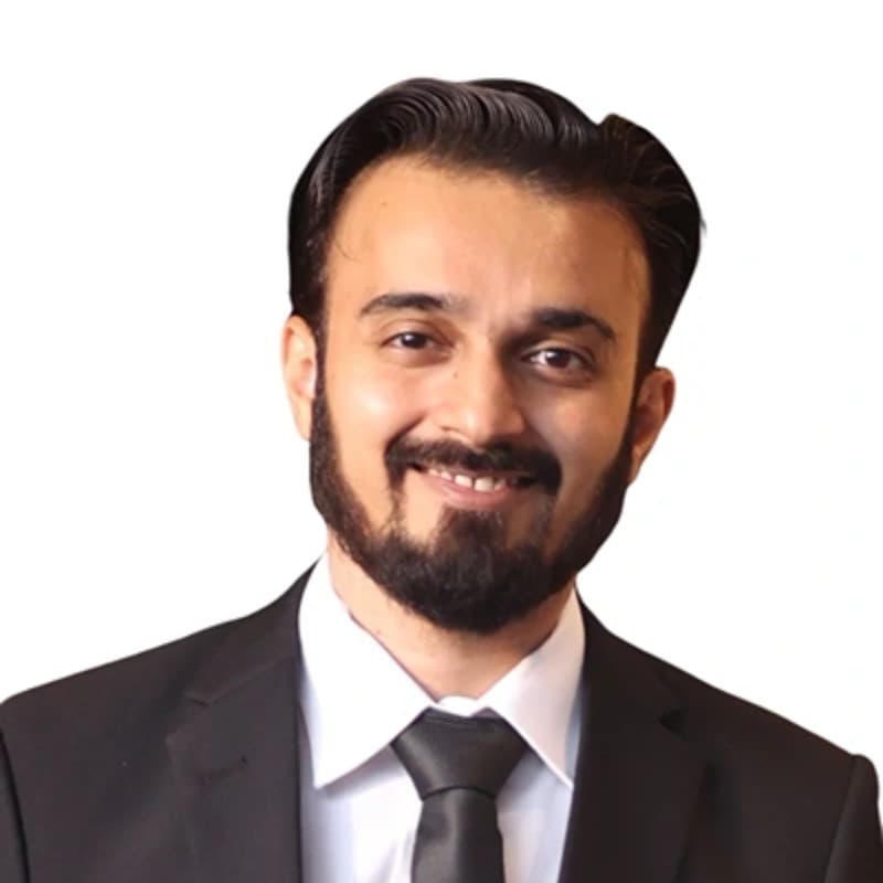 Dr Razmeender Singh Kelly