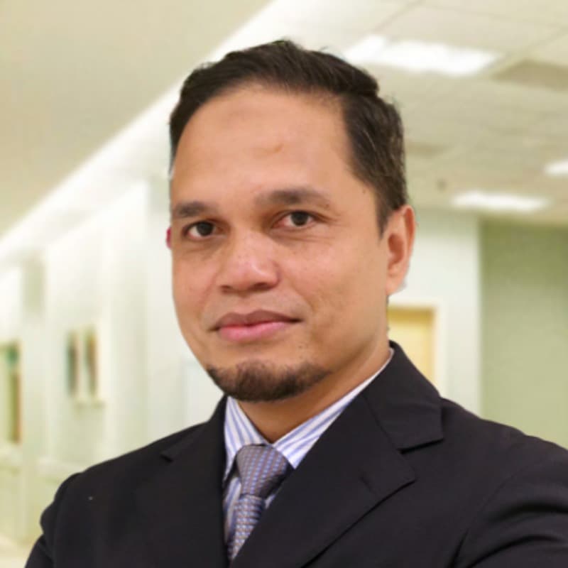 Dr. Izazul Bin Hussin