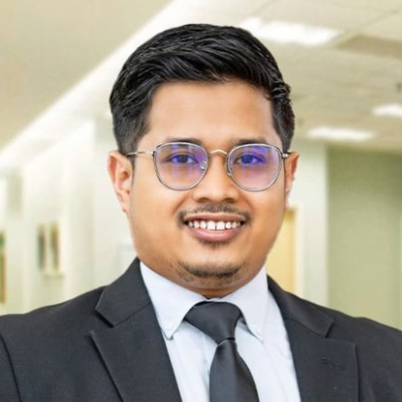 Dr. Muhamad Akmal Bin Rosli