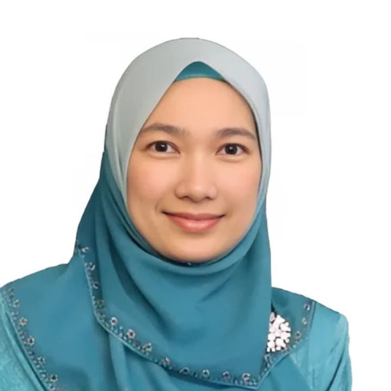 Dr. Moonyza Akmal