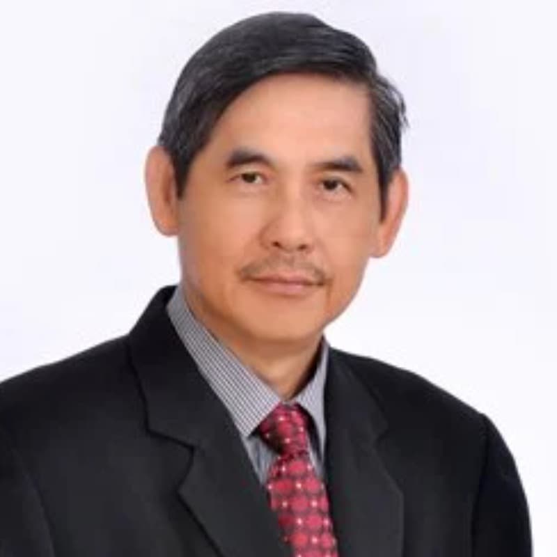 Dr Yeow Chai