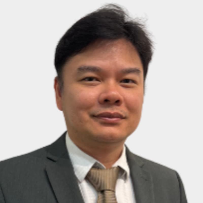 Dr. Nicholas Hii Ding Wei