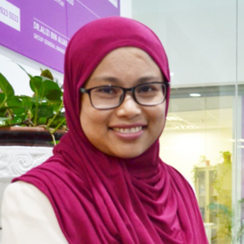 Dr. Maryamjameelah Binti Razali