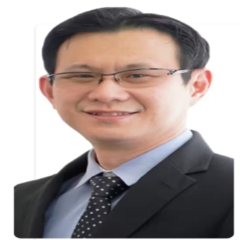 Dr Yaw Chong Hwa