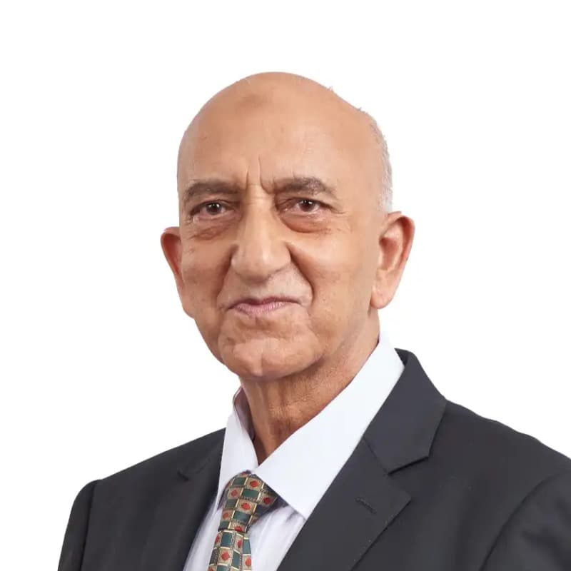 Dr. Colin Berty Fernandez