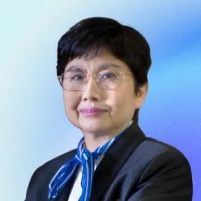 Dr (Mdm) Lau Yean Chin
