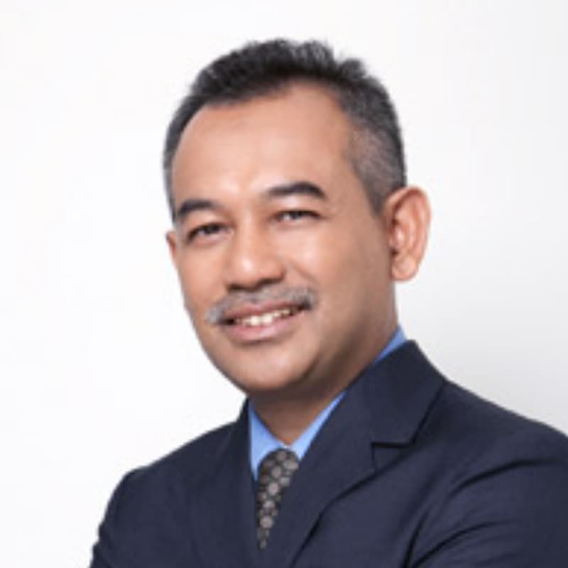 Dr Firdaus Hanapiah