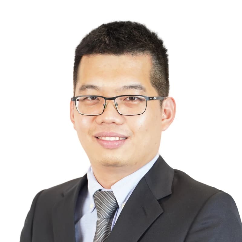 Dr. Lee Chong En