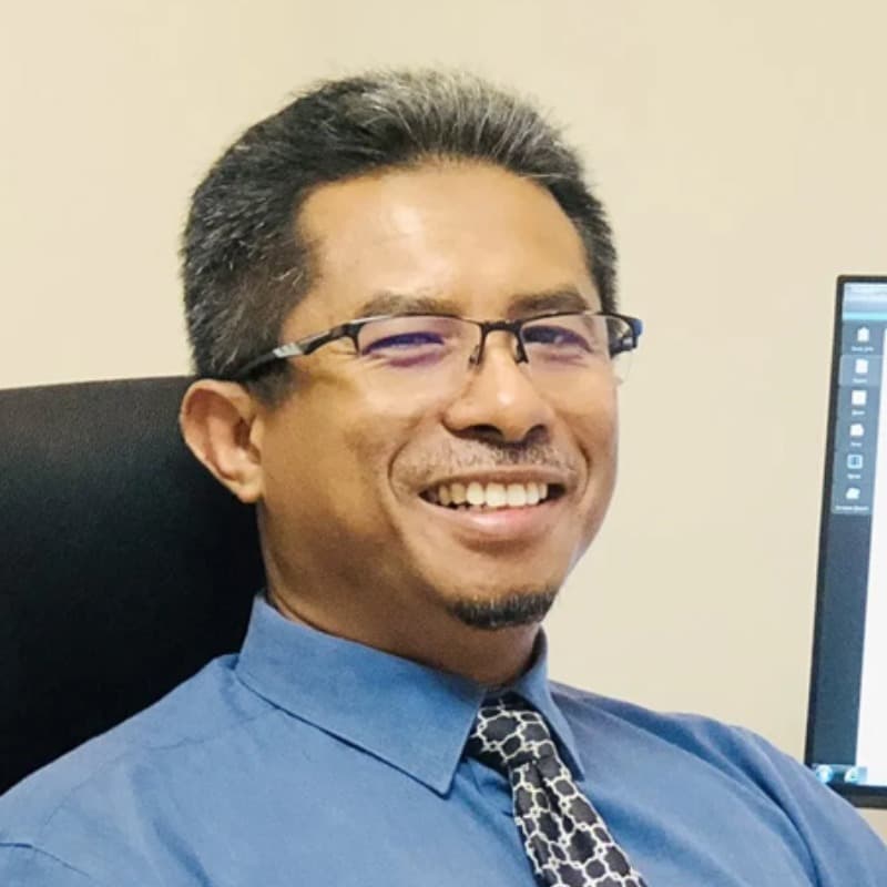 Dr. Nik Rizal Nik Yusoff
