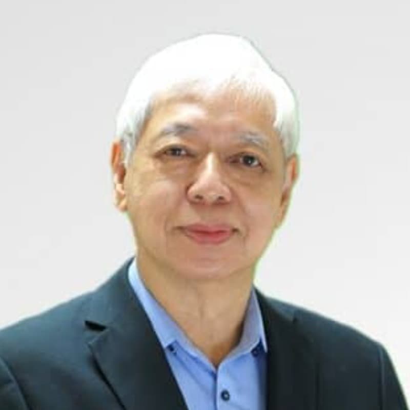 Dr. Denis Yu Hee Yong