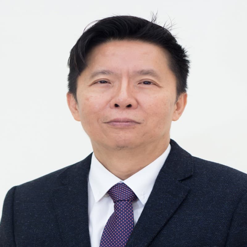 Dr Oliver Tang