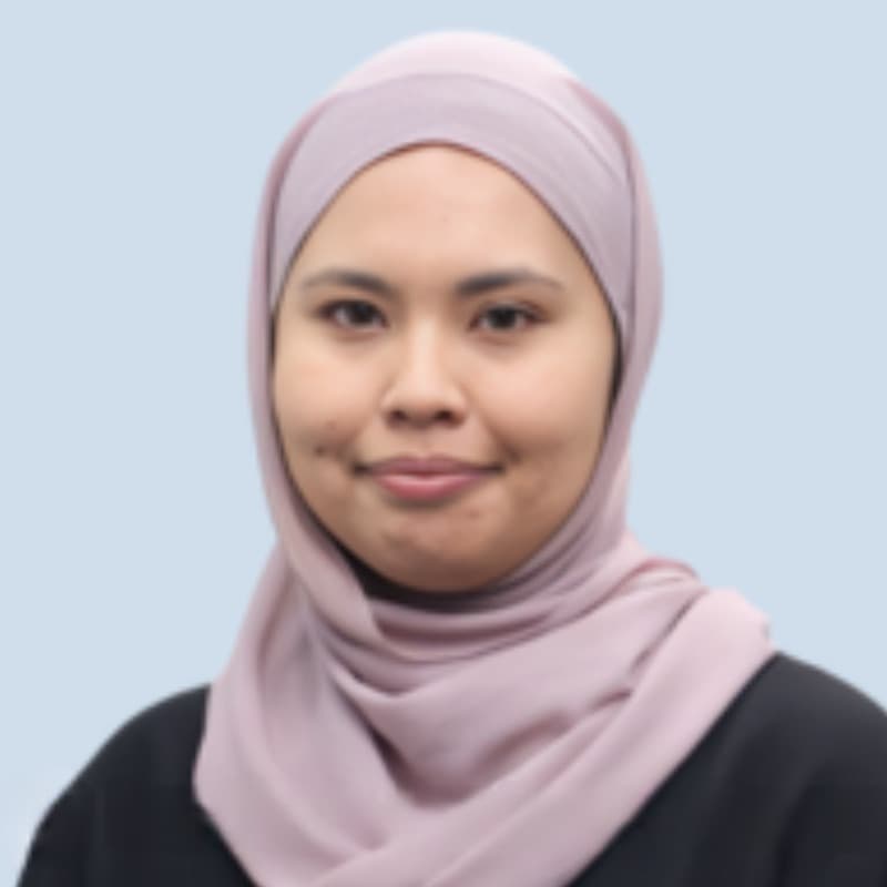Dr. Alia Amalina Azland-Azaluddin