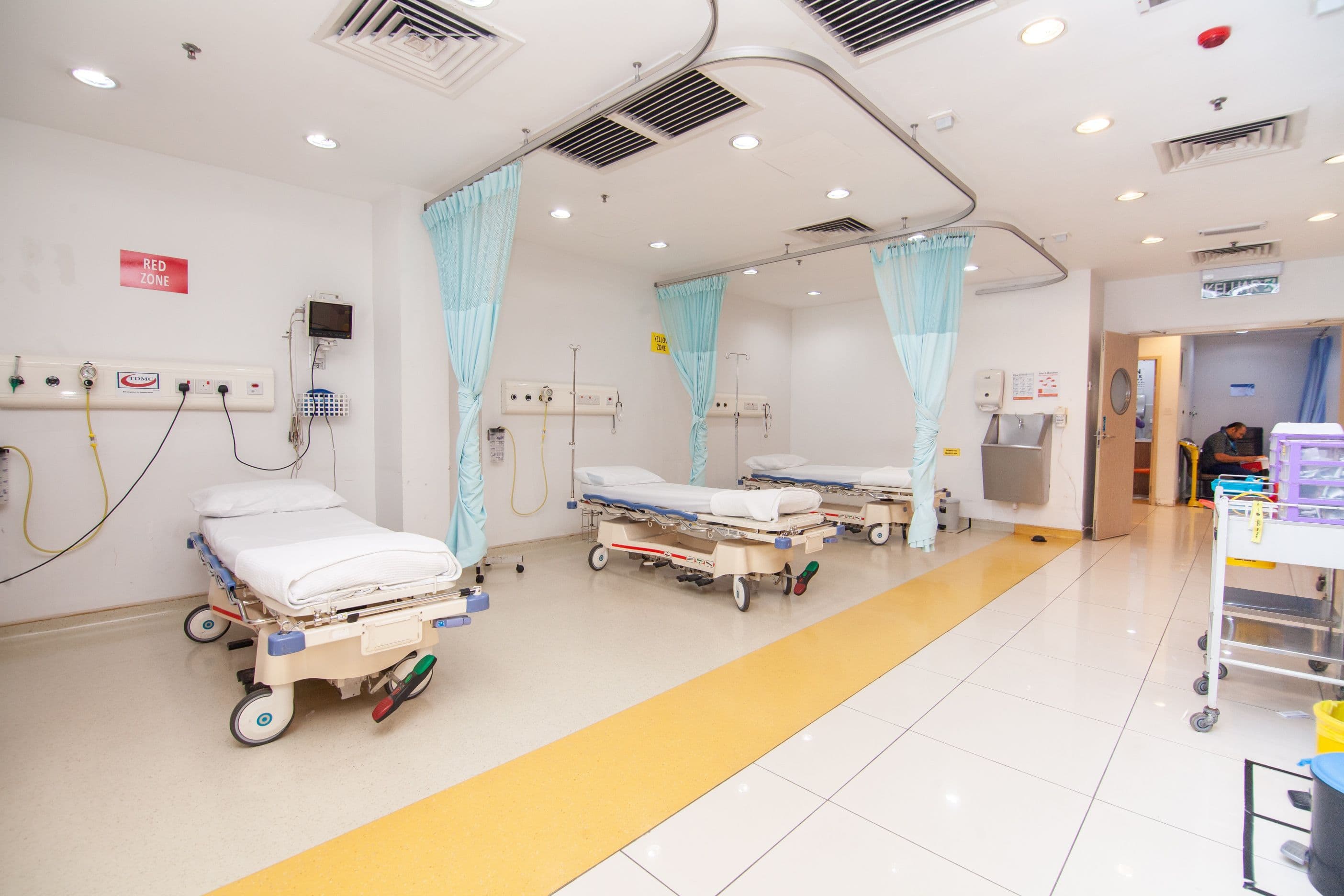 KMI Taman Desa Medical Centre