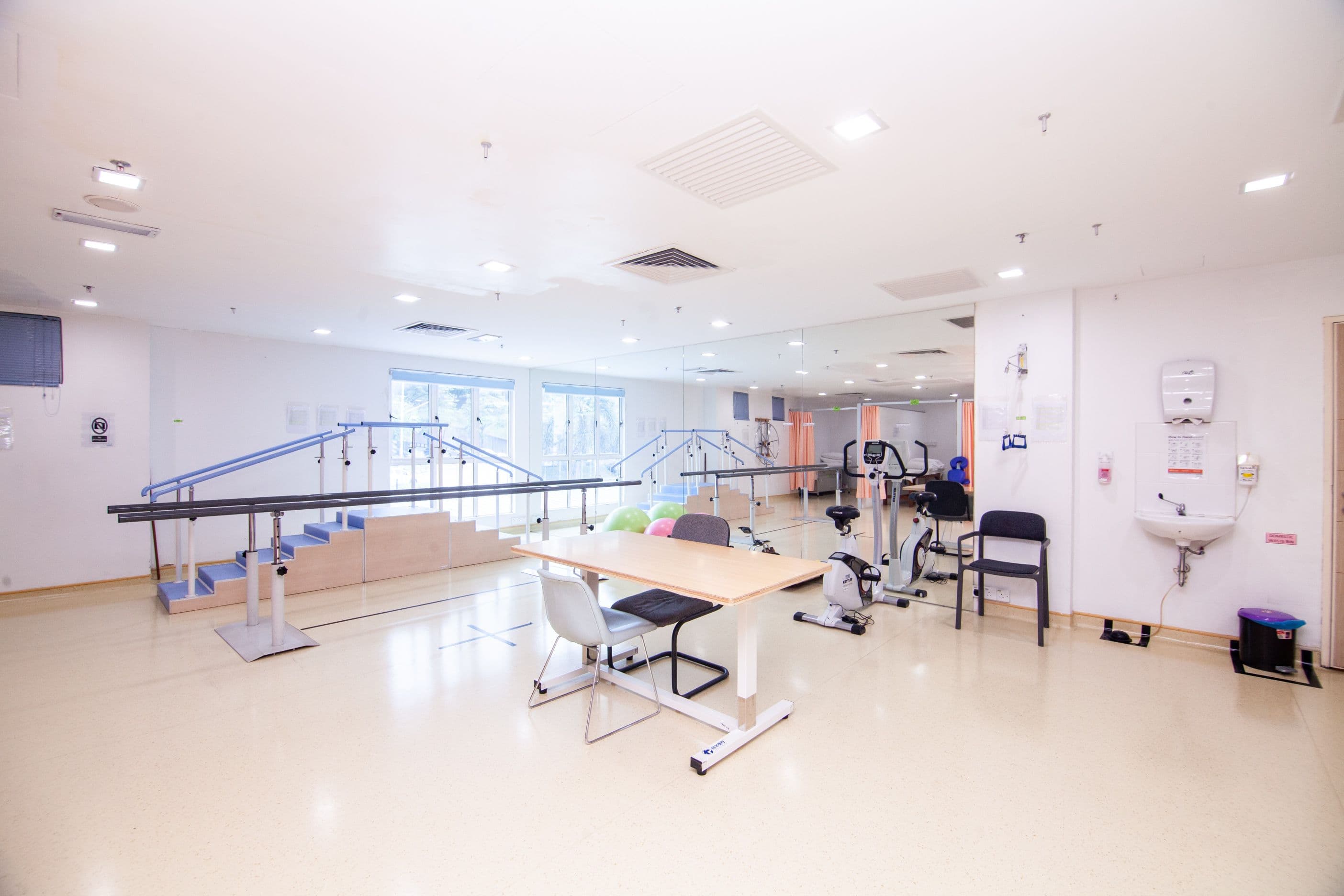 KMI Taman Desa Medical Centre